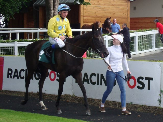 Yquem wins at Leopardstown on 19th June 2026